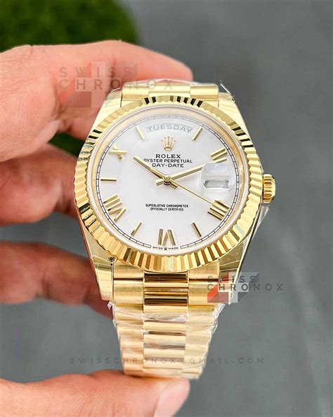 rolex daydate 40 yellow gold